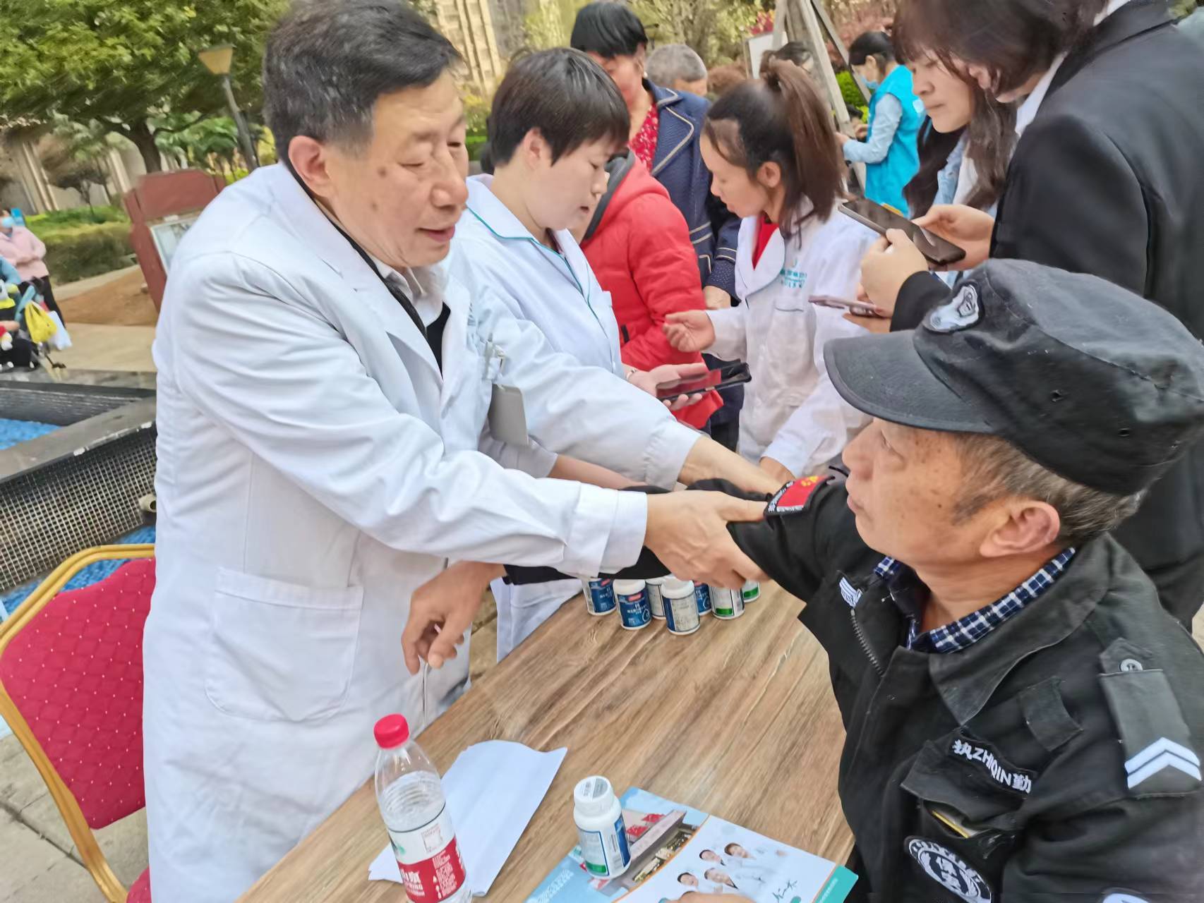 迪庆最新24小时高价回收医保长沙方法分析(最方便真实的迪庆长沙医废处理方法)