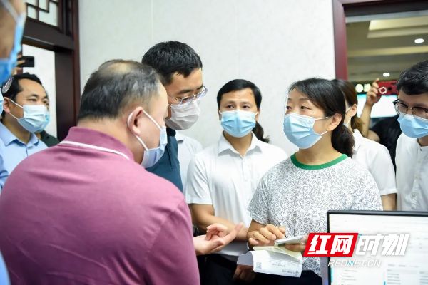 迪庆最新医保套现24小时微信方法分析(最方便真实的迪庆医保卡提现套取微信方法)